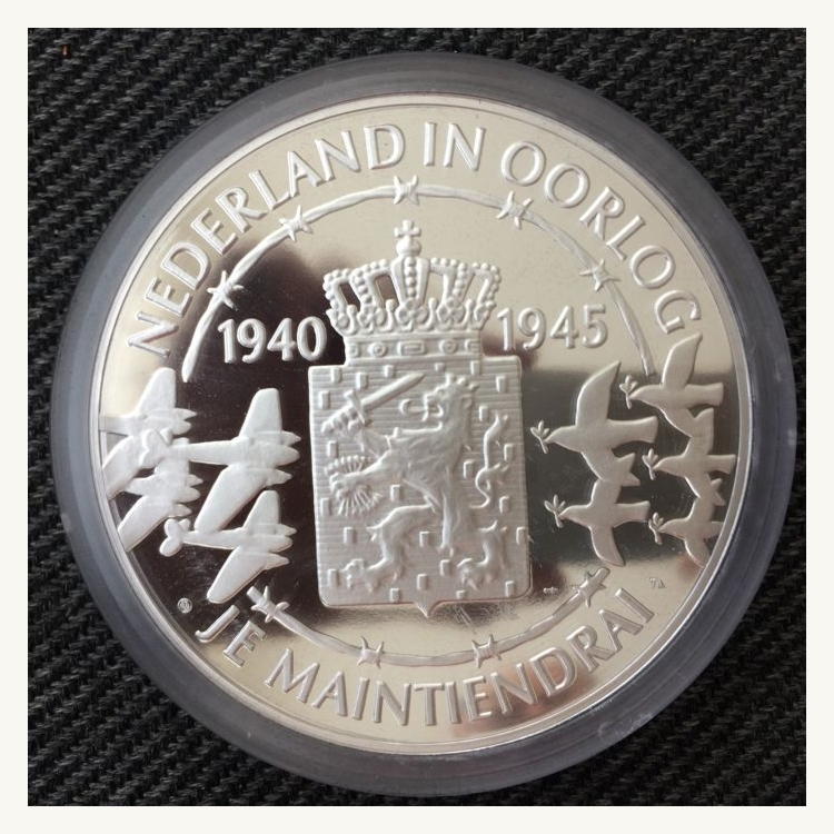 1 Kilogram zilveren munt Nederland in Oorlog .925
