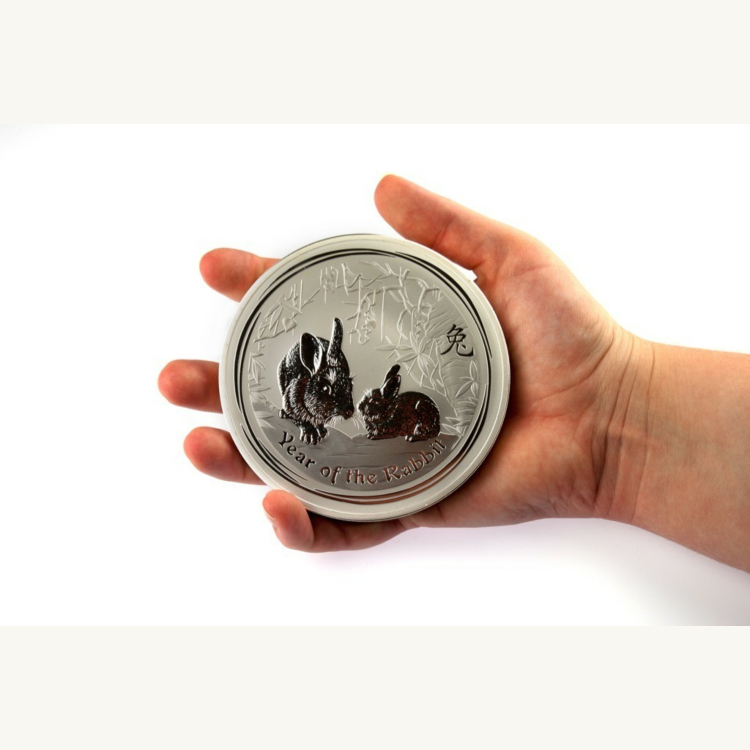 1 kilo Lunar zilveren munt 2011