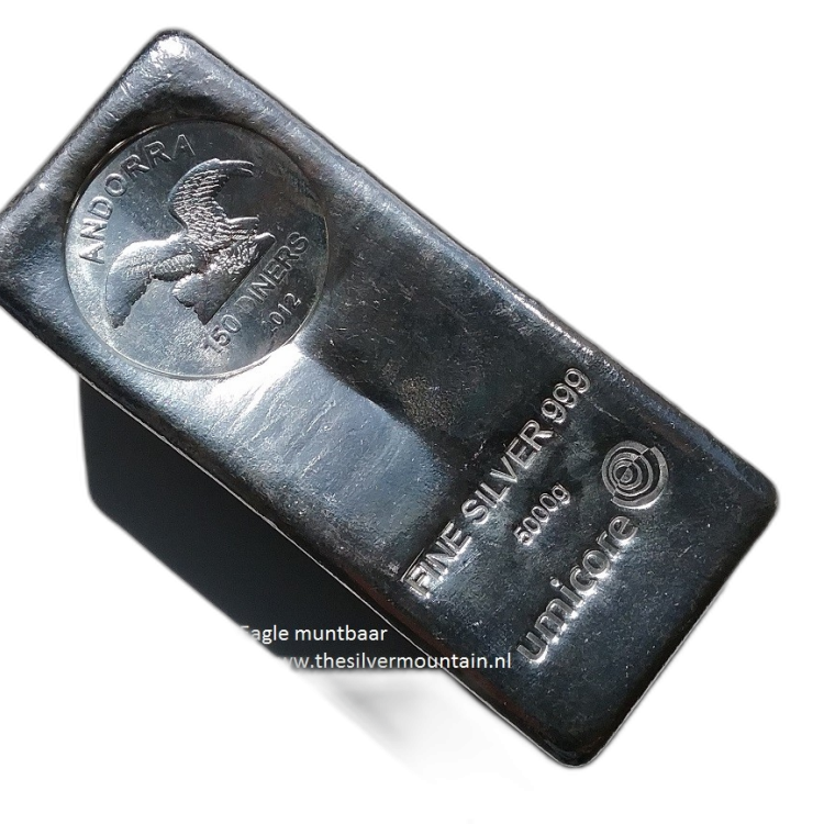 5 Kilo muntbaar Andorra Eagle perspectief 1