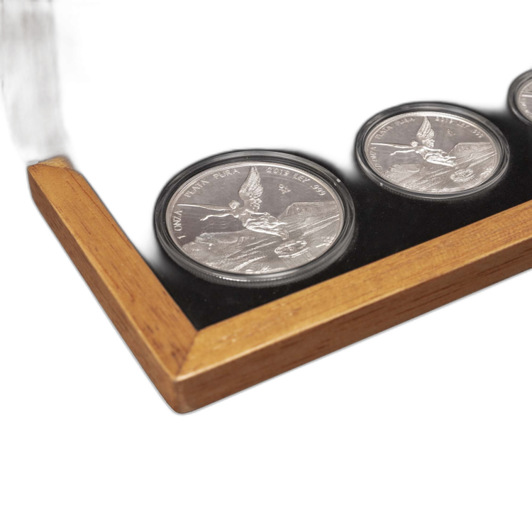 1.90 Troy ounce zilveren munten set Mexican Libertad perspectief 8