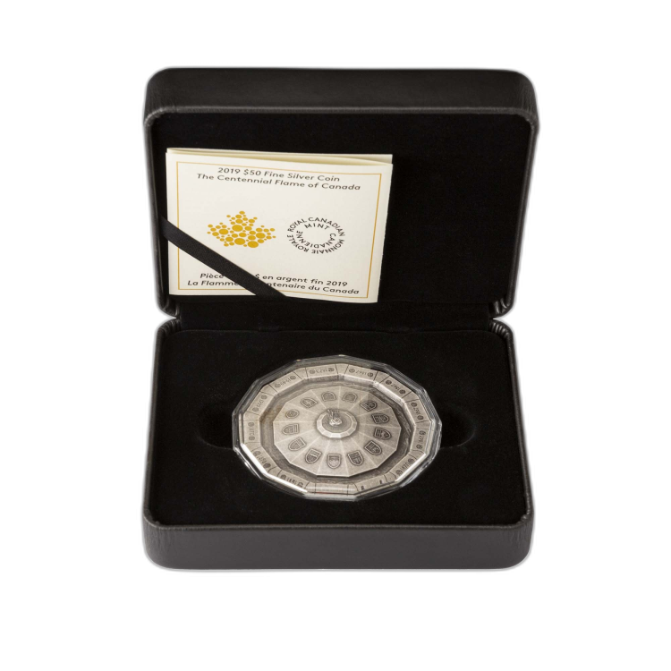 3 Troy ounce zilveren munt De Eeuwige Vlam van Canada 2019 perspectief 5
