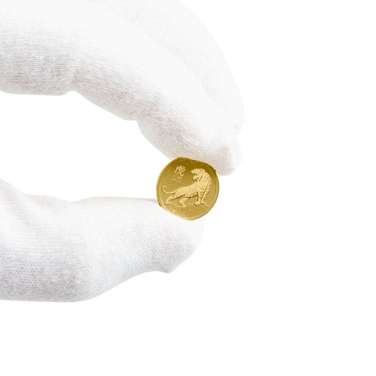 1/10 Troy ounce gouden munt Lunar 2022 perspectief 4