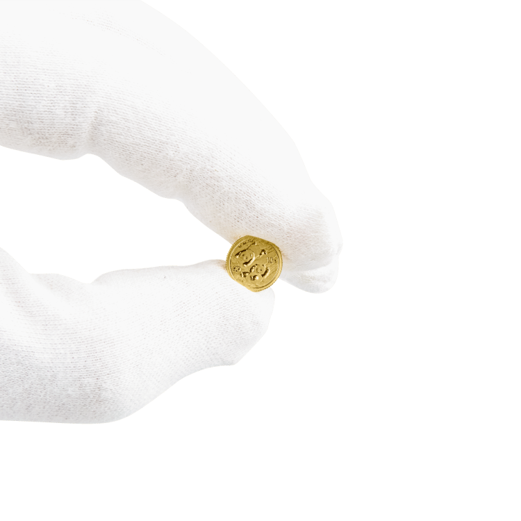 1 Gram gold coin Panda 2022 angle 4