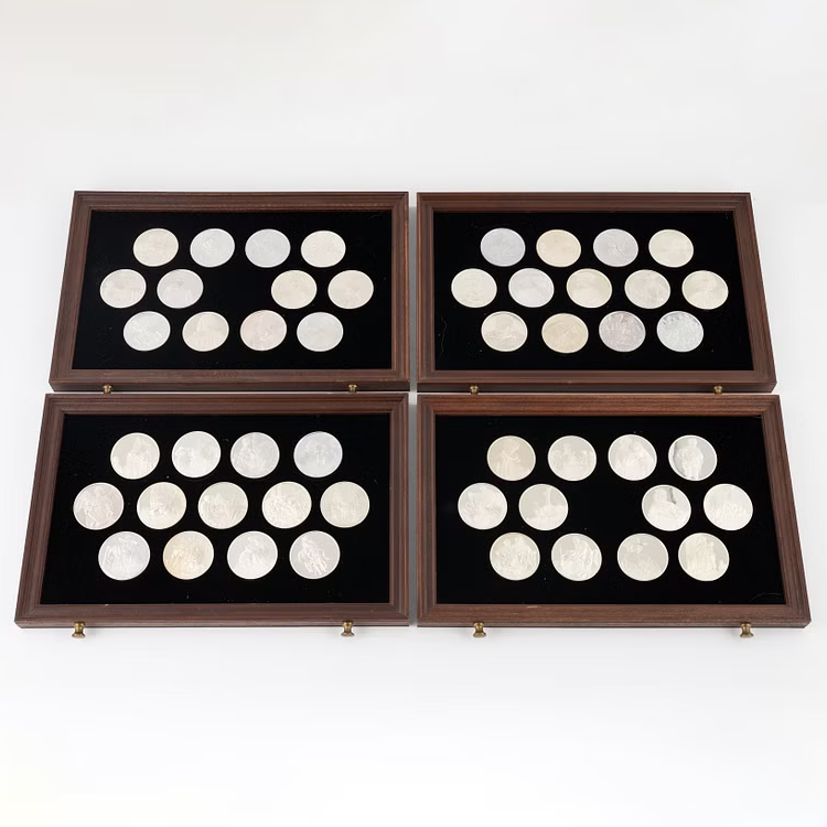 Grootste meesterwerken van Rembrandt in zilver achterkant