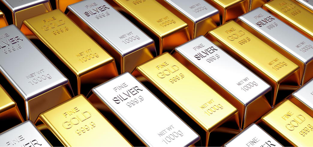 De overweging tussen goud en zilver bezitten